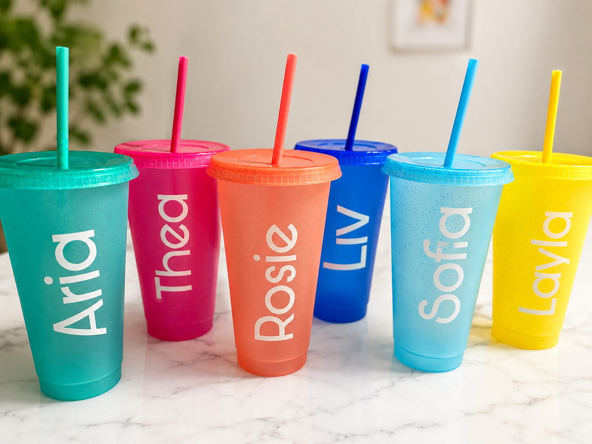 Personalised cold cup with straw